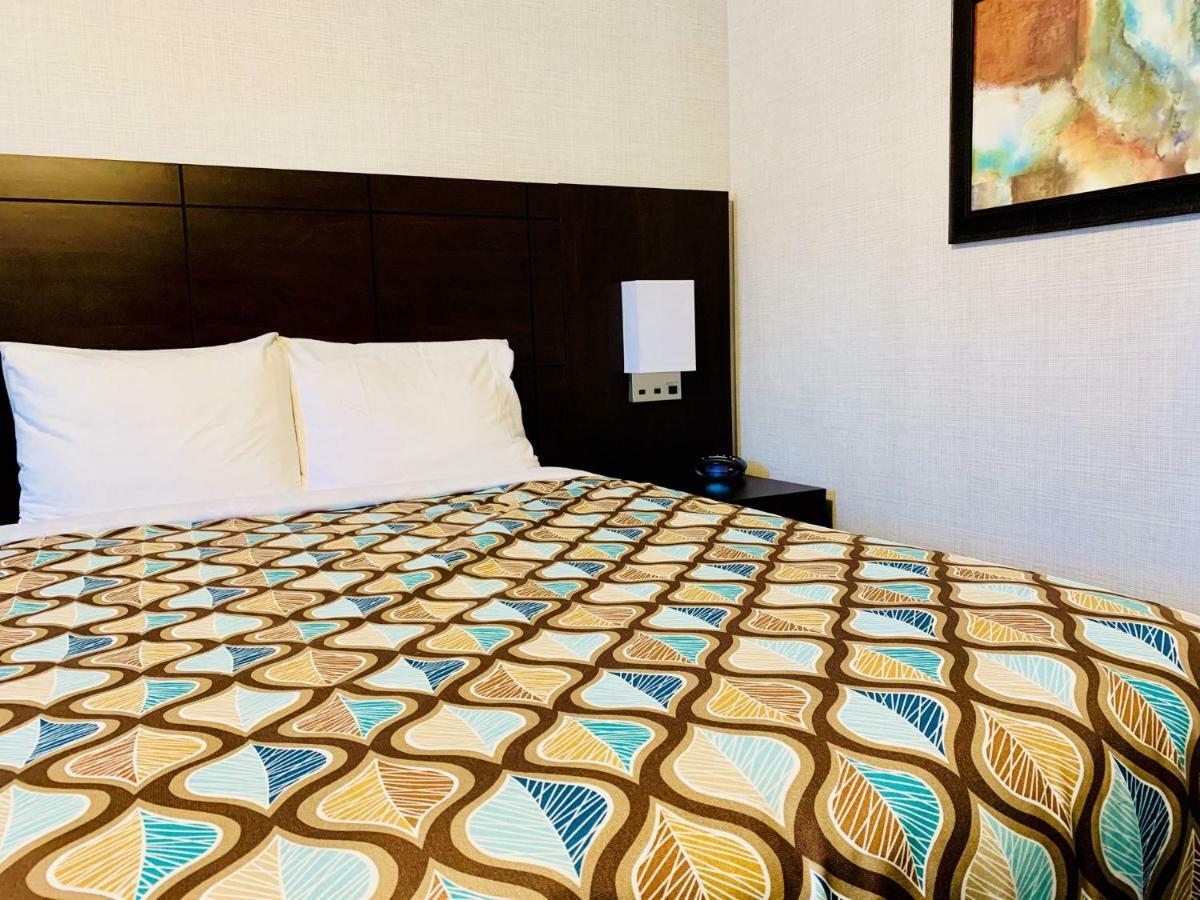 טורונטו Deluxe Inn מראה חיצוני תמונה