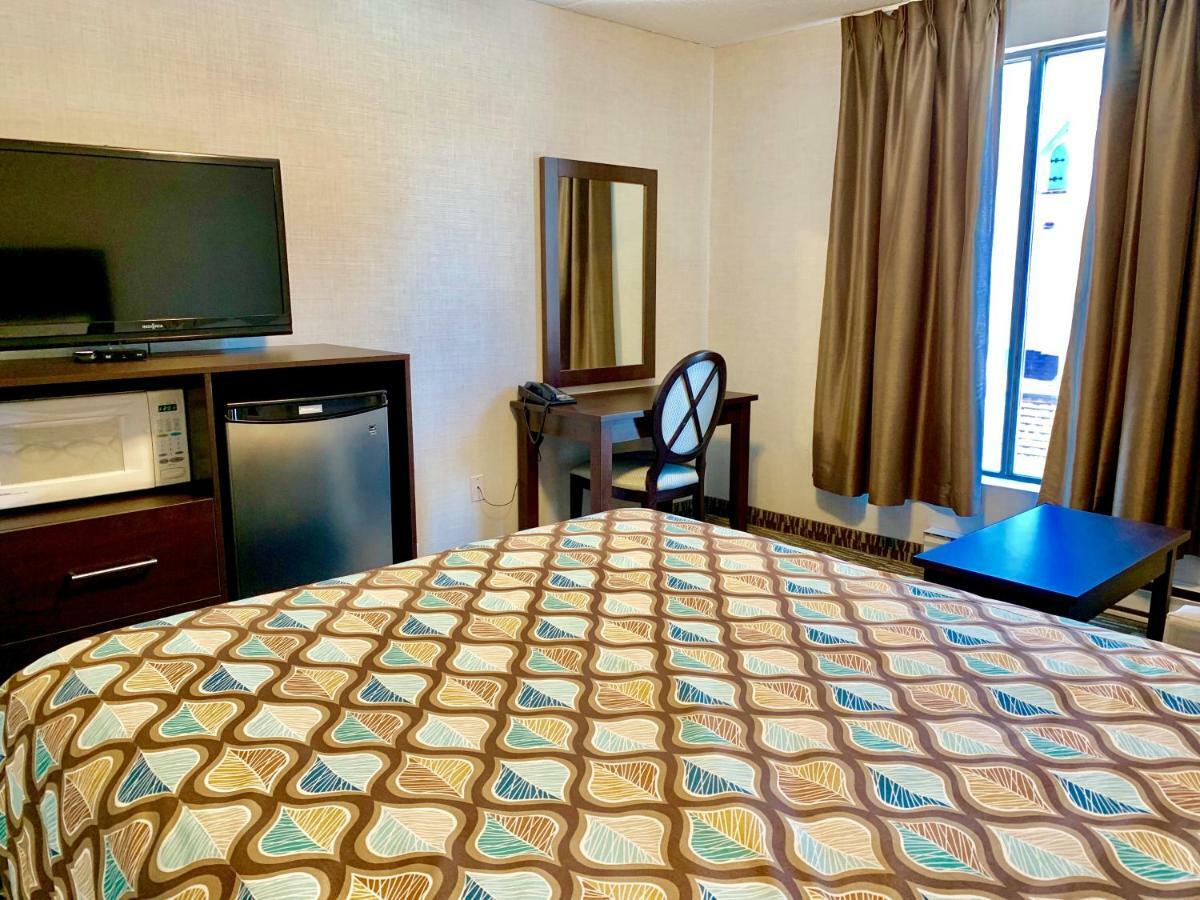 טורונטו Deluxe Inn מראה חיצוני תמונה